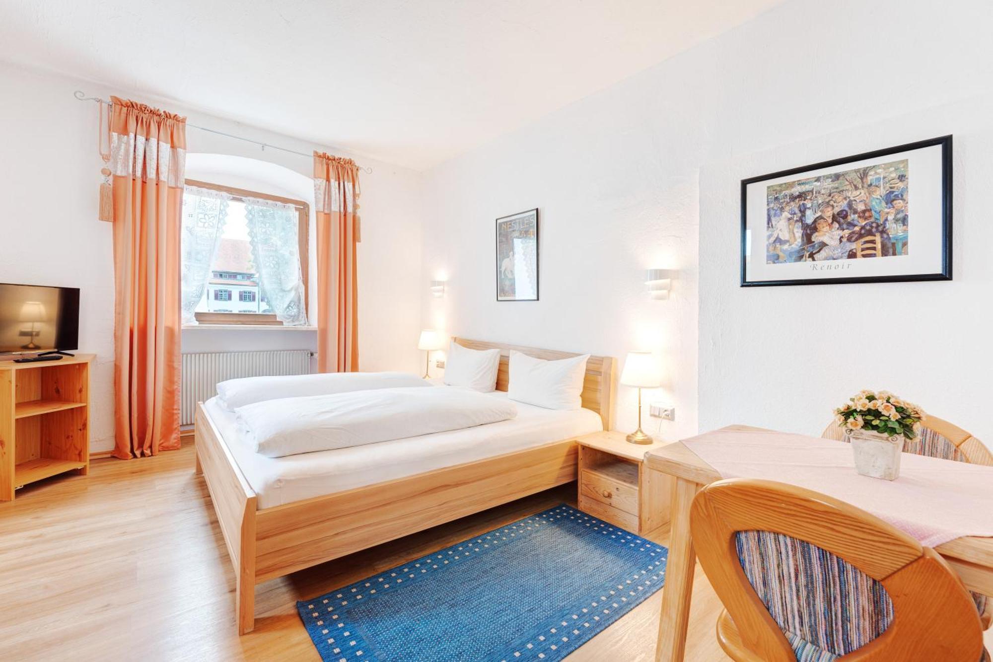 Hotel Garni "Zum Engel" Oberguenzburg Eksteriør bilde