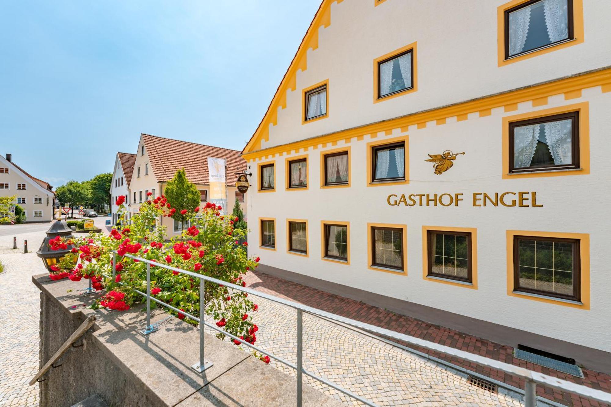 Hotel Garni "Zum Engel" Oberguenzburg Eksteriør bilde