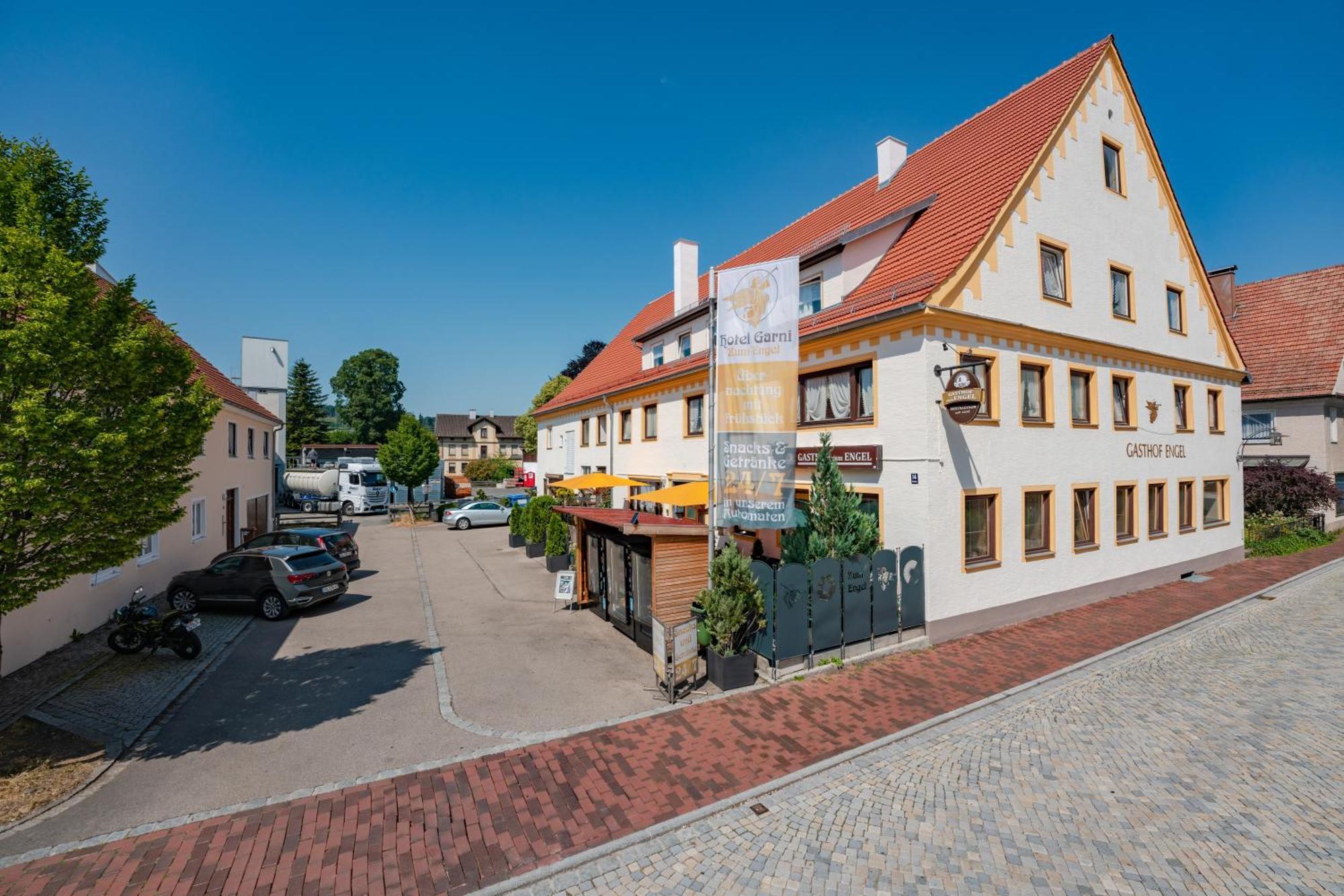 Hotel Garni "Zum Engel" Oberguenzburg Eksteriør bilde